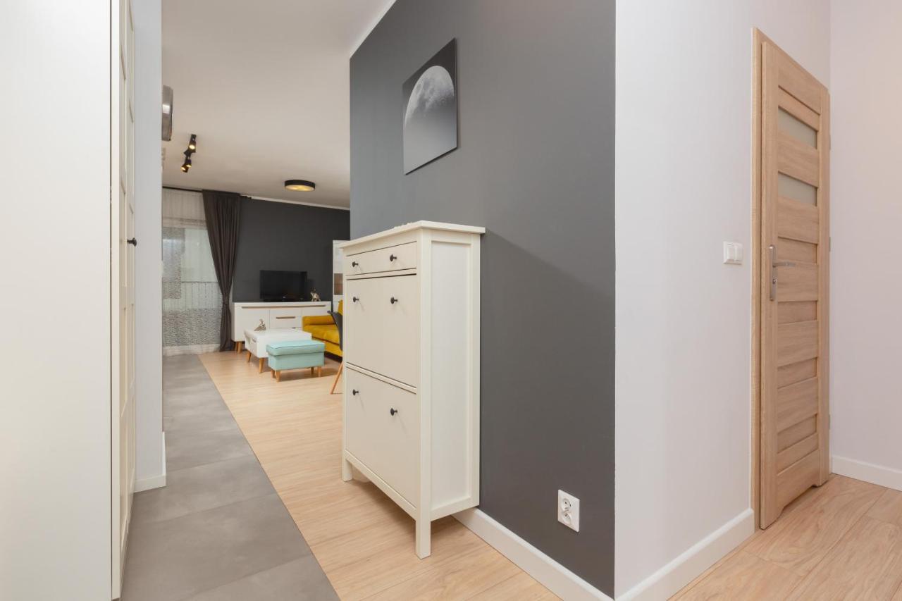 Active By Renters Apartment *